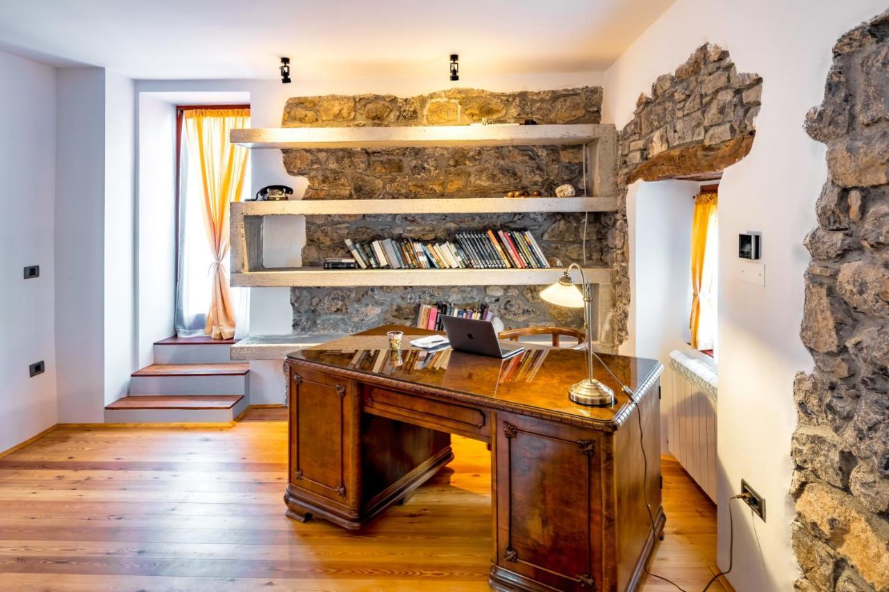 Karst House Zan Pliskovica With Private Pool Villa Dutovlje Exterior photo