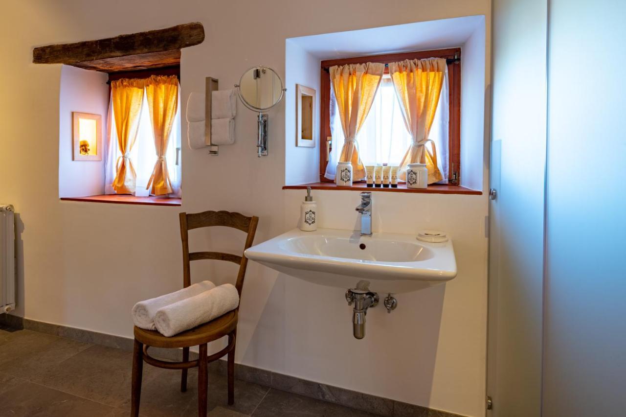 Karst House Zan Pliskovica With Private Pool Villa Dutovlje Exterior photo